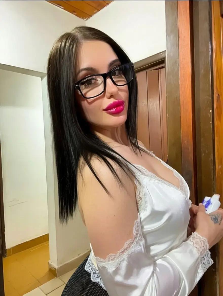 @MELINAGUIDAAAS