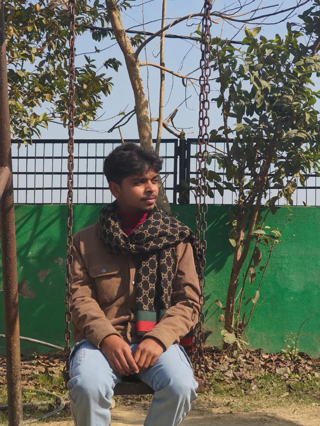 @🫆ANISH...👻