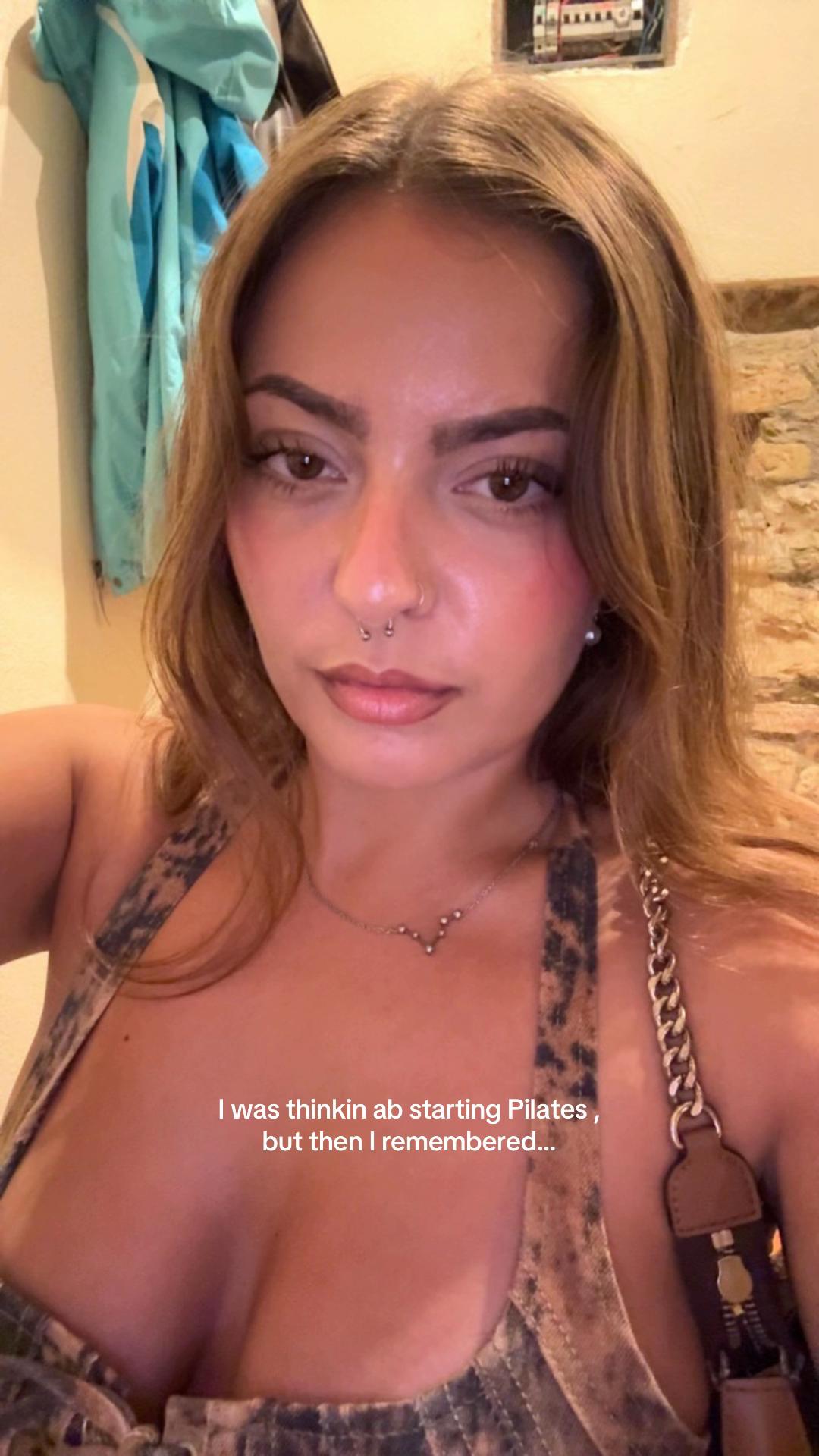 @mirellaki