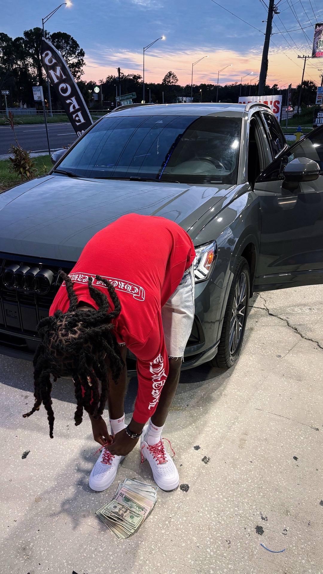 @Zayfrmda813