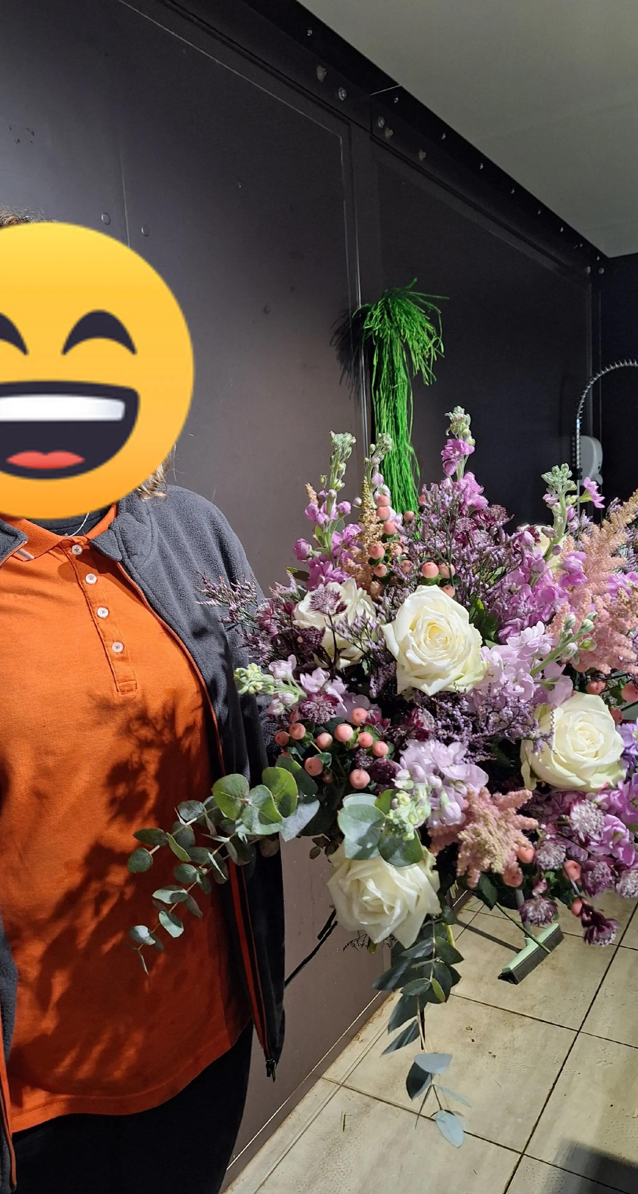 @KH77176