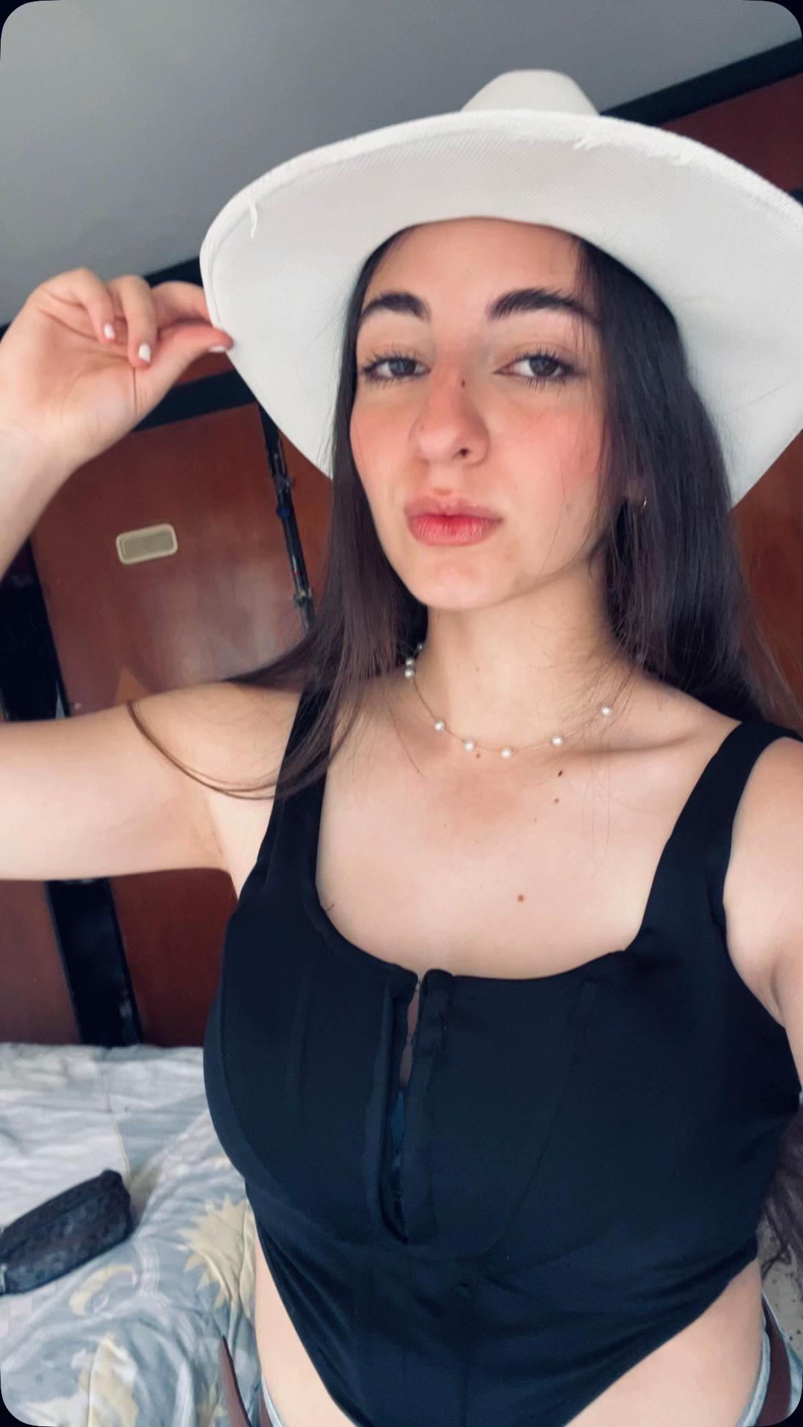 @Yara🌟