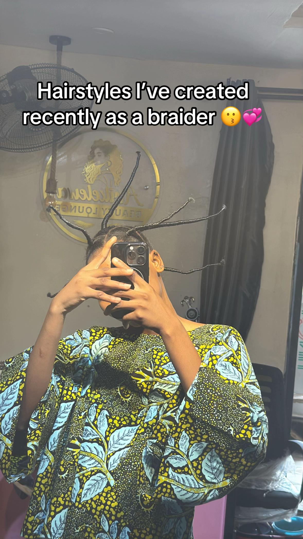 @HAIRSTYLIST IN OYO