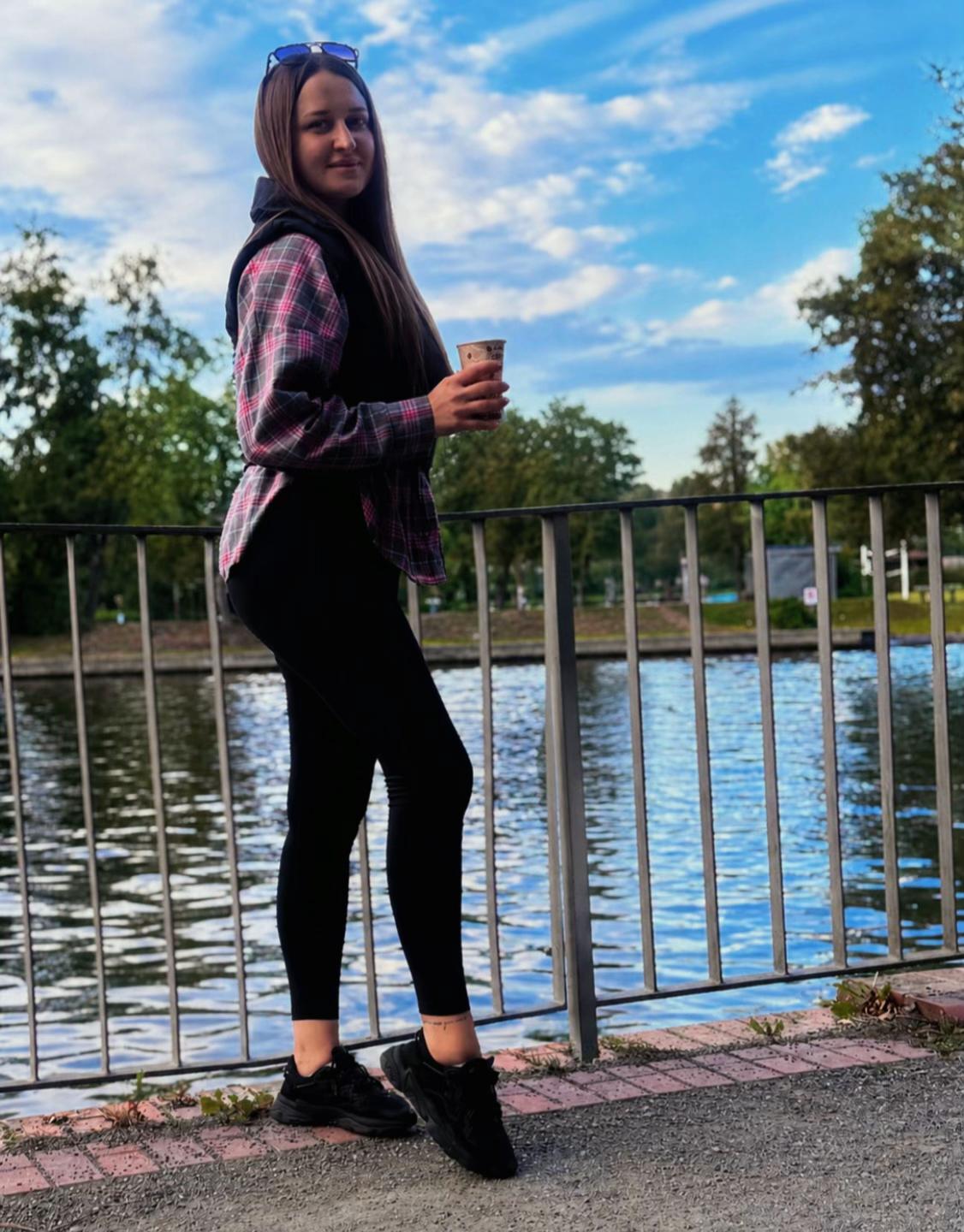 @OLYA__20