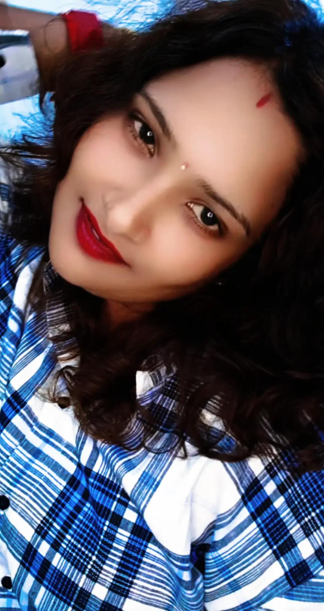 @நிஷா குட்டி