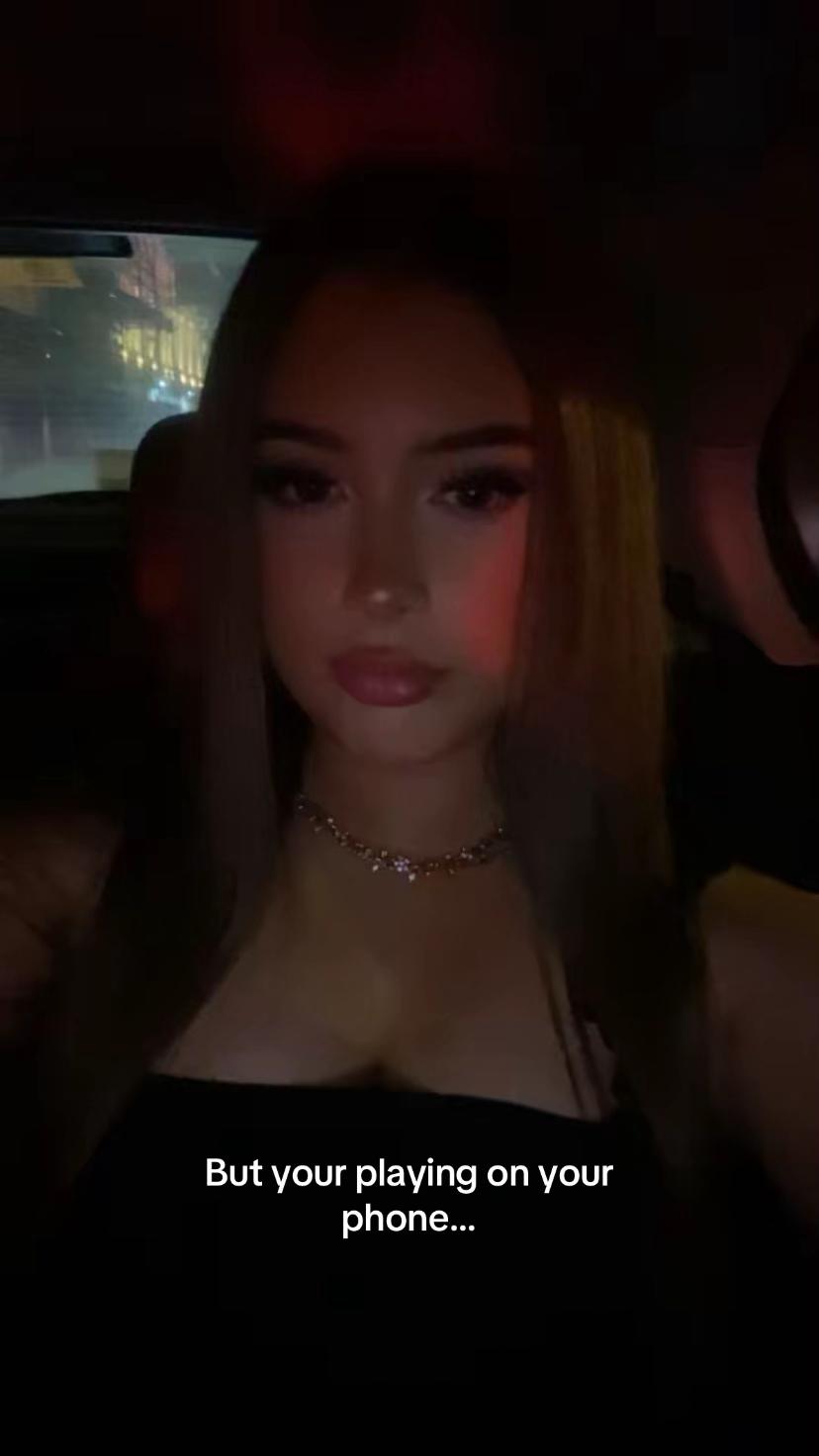 @⃟