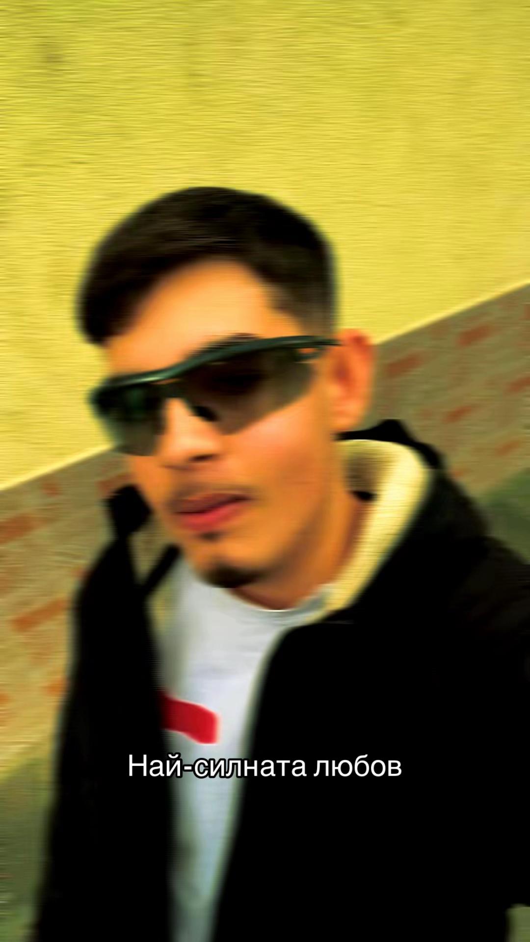 @__Kolew__