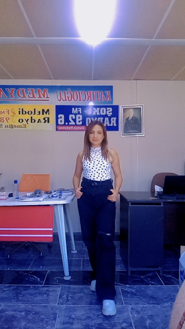 @Gamze Kumlu Program Sunucusu