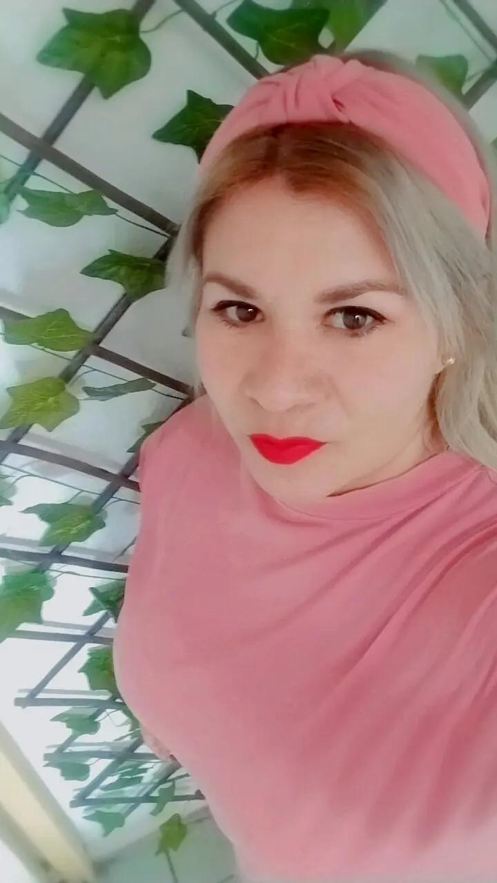 @carmen santi