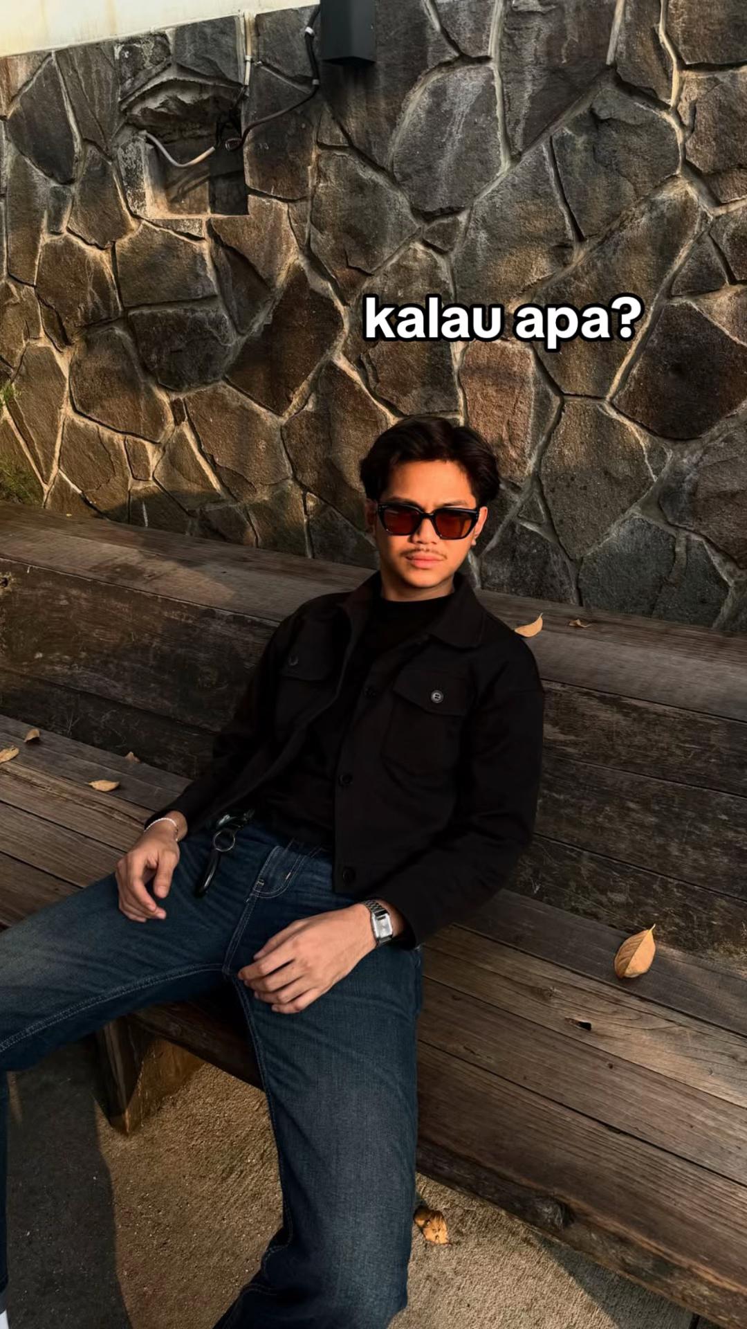 @mon