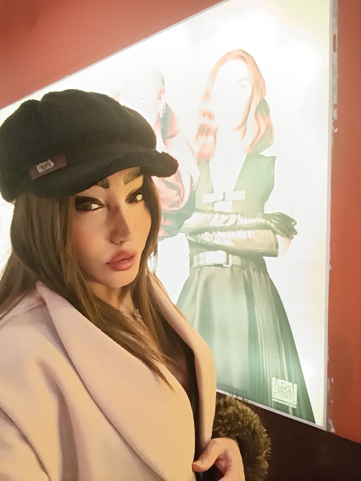@ASIAfox