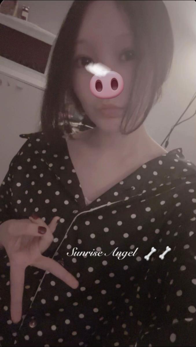 @roxxxsis