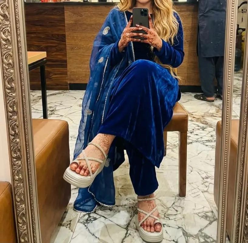 @🧸Ash Qureshii👑