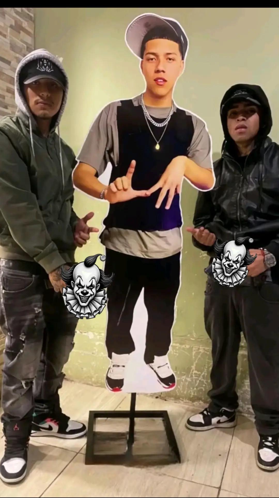 @๐๐ช ๐'๐ง๐ฟ