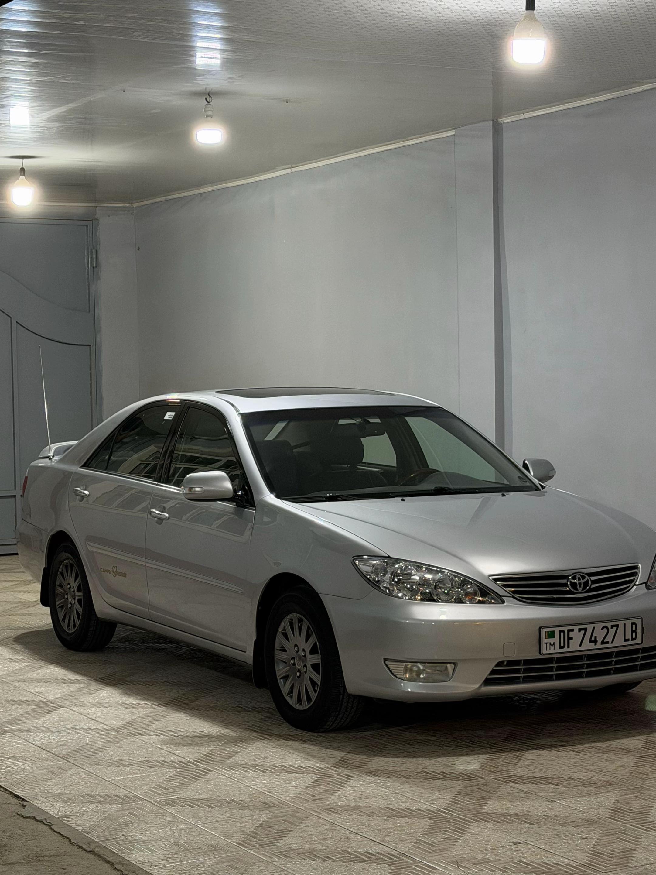 @Auto Cars . TM