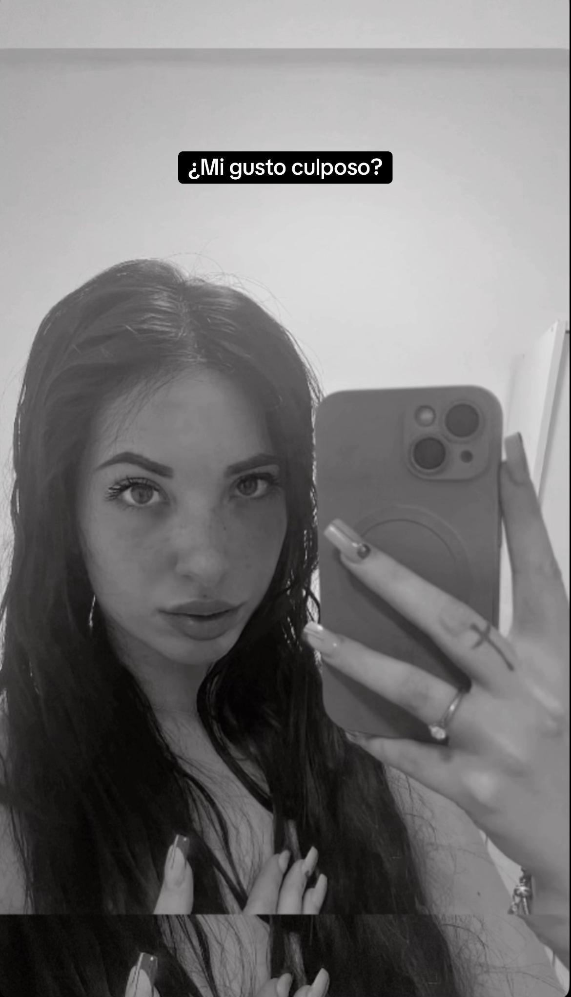 @LauraLozano🌹