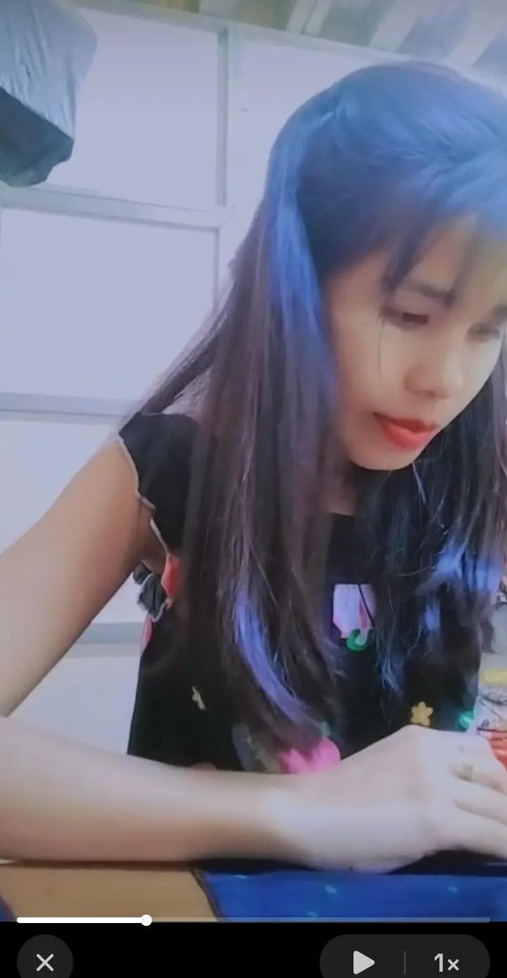 @ရုပ်ဆိုးဆိုးကောင်မလေး