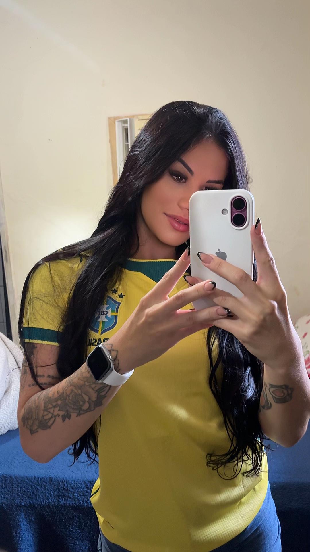 @Mileninha ✨