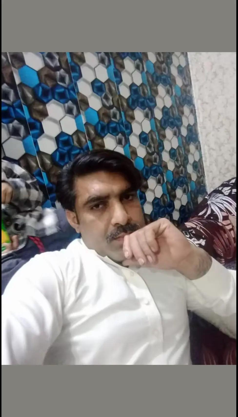 @Rohanja@ni6595