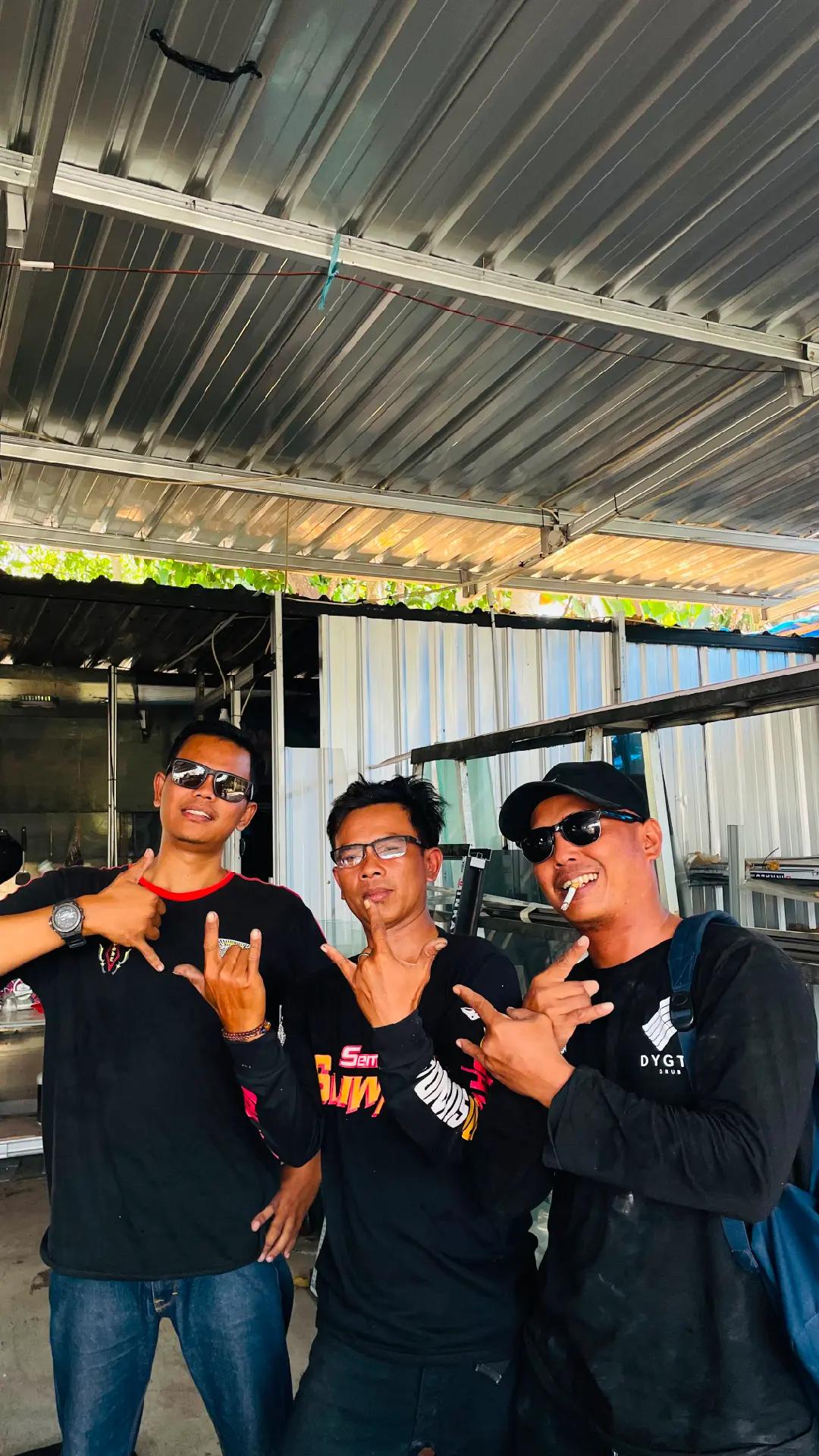 @Sigit Sagita900