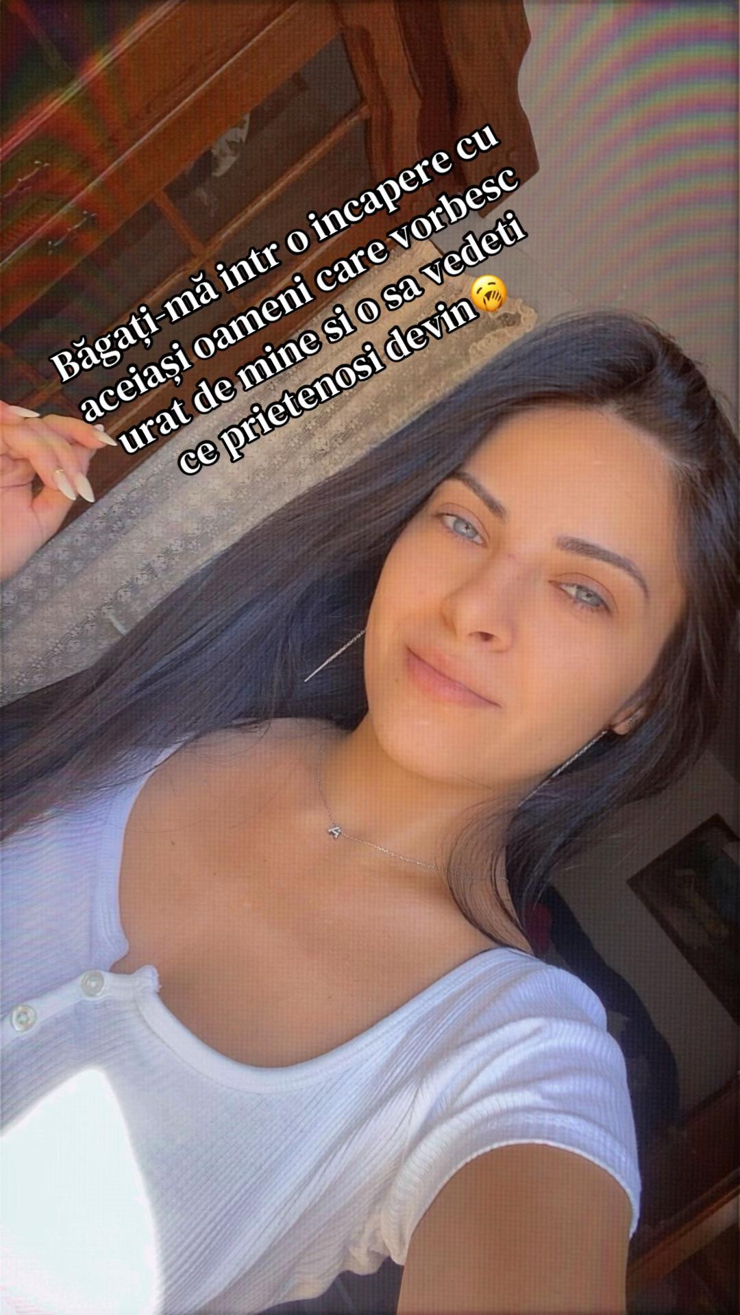 @Andreea🌹🖤