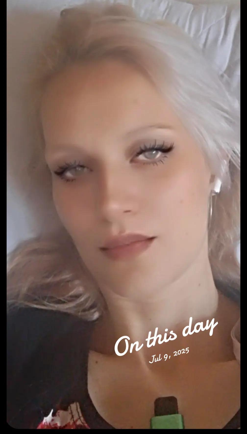 @.......