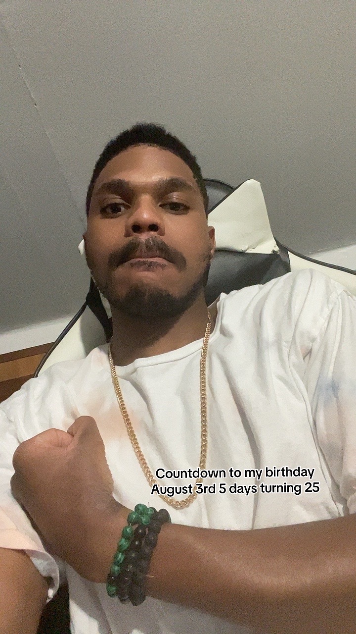 @Marquis Grubbs0803