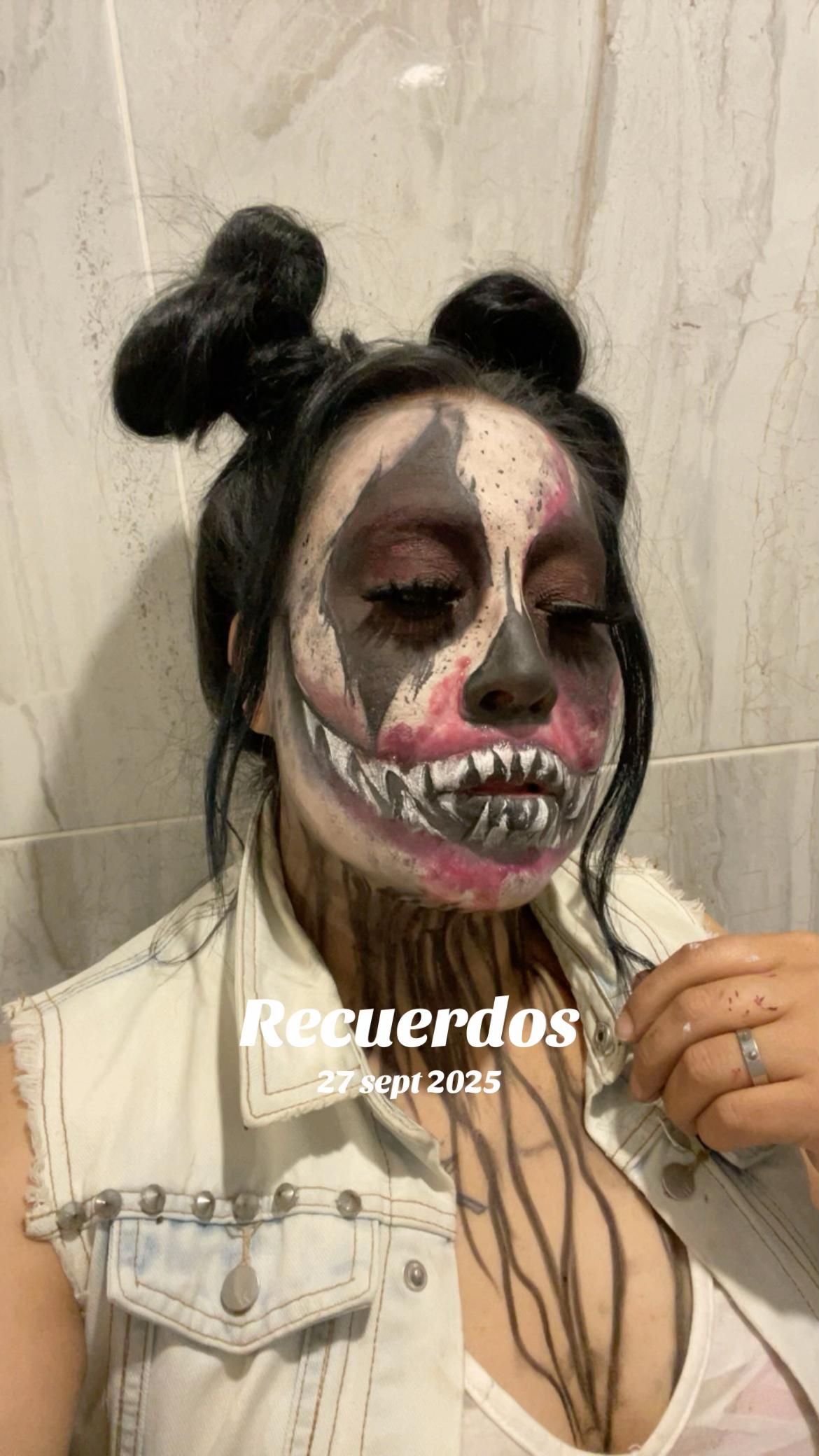 @Vivis_GutierrezMK🐣👽🖤