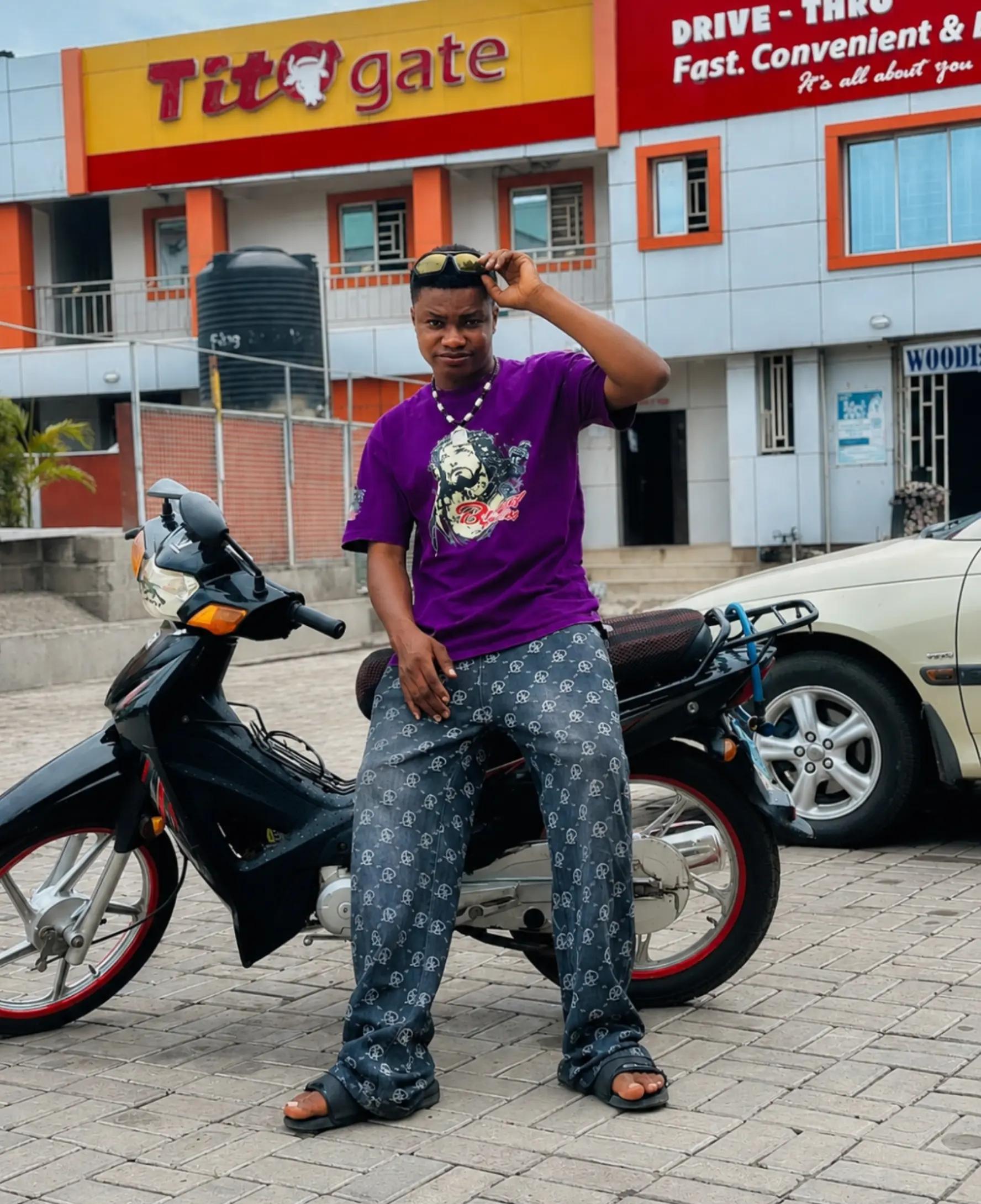 @Say Hi to Chimzy