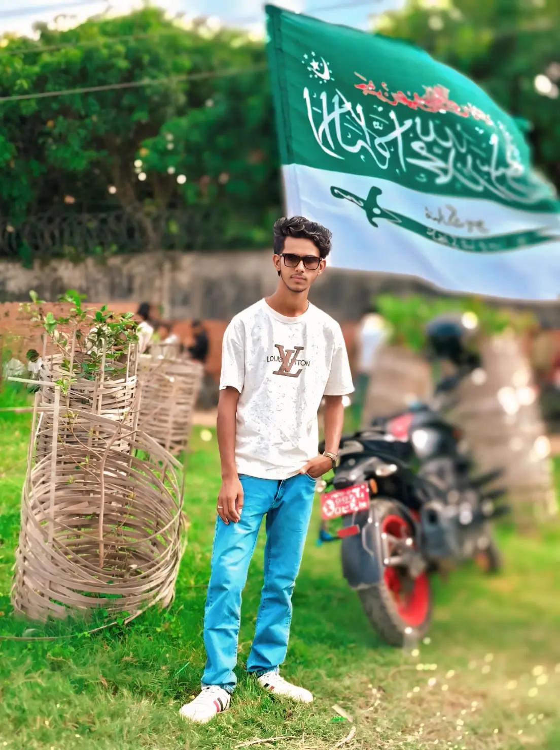 @🦅Ziddi Aashik07 ♥️