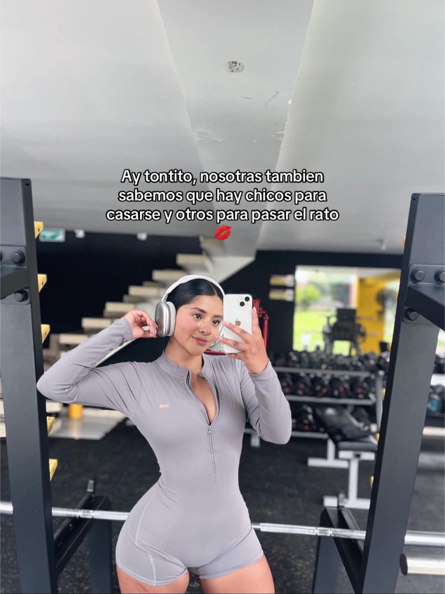 @Oficial_la_more
