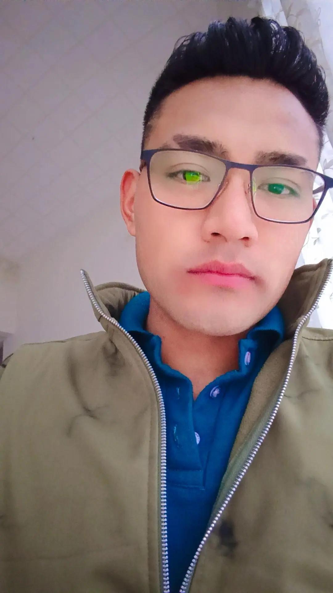 @Emmanuel Reyes