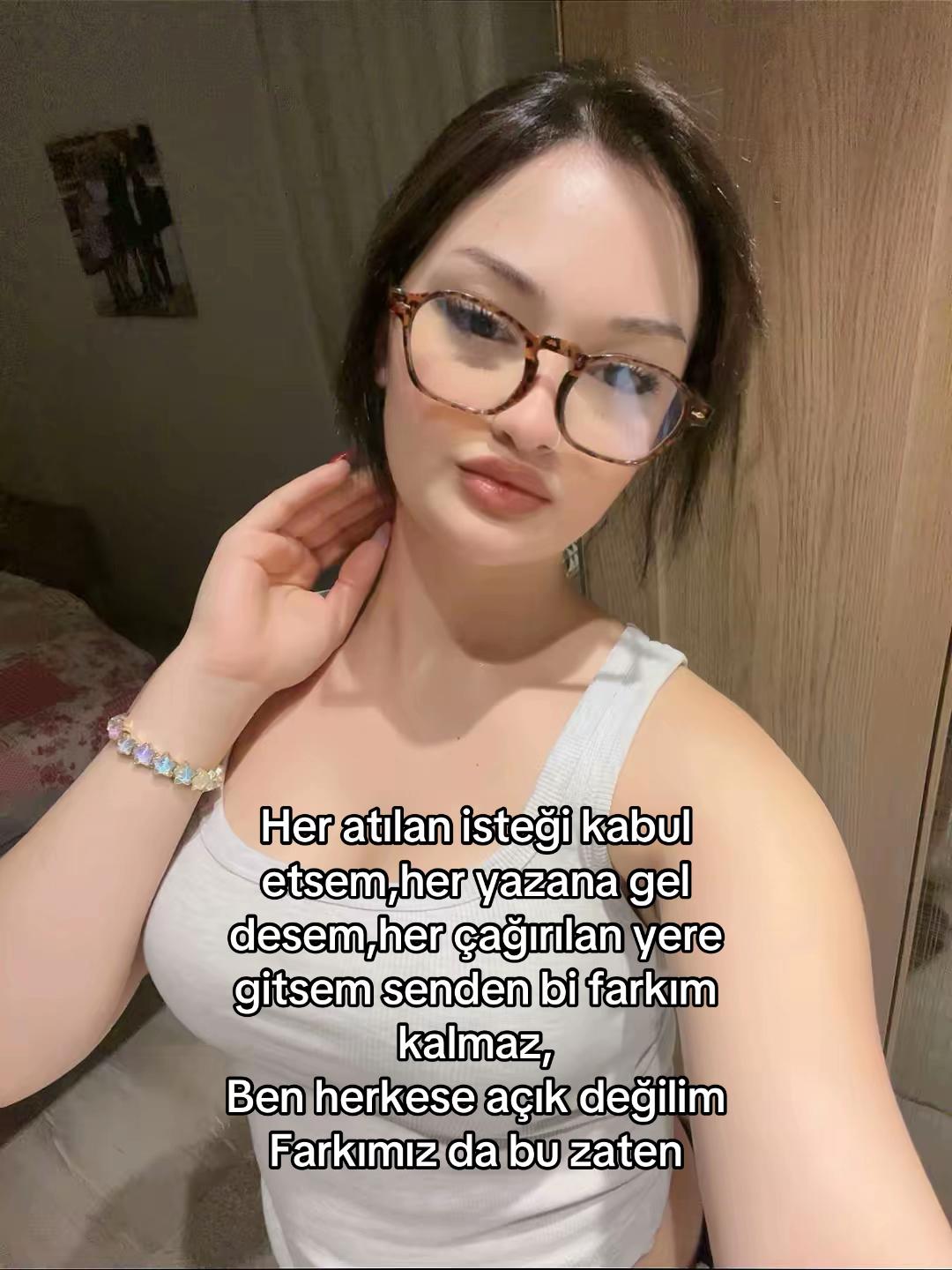 @Öyküsu😜