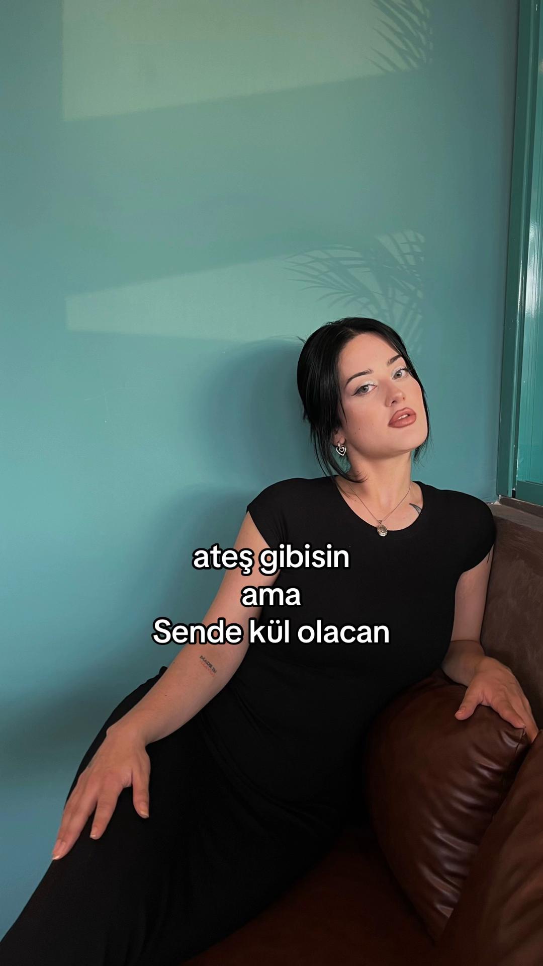 @lalniaya