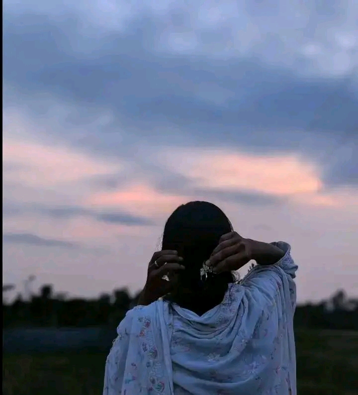 @Rupsa Chowdhury🦋
