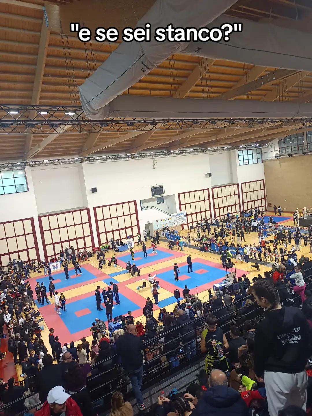 @Giovanni Castiglia
