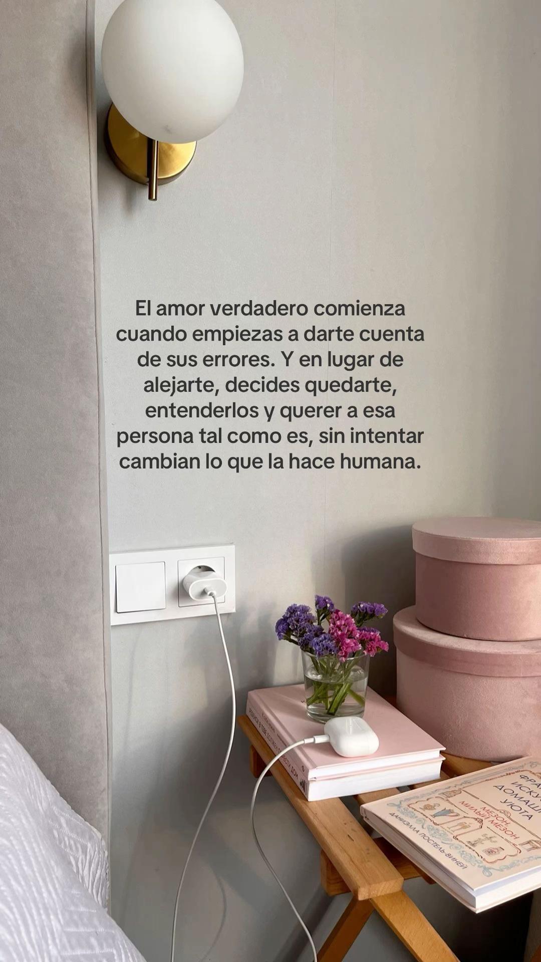 @•ELI•