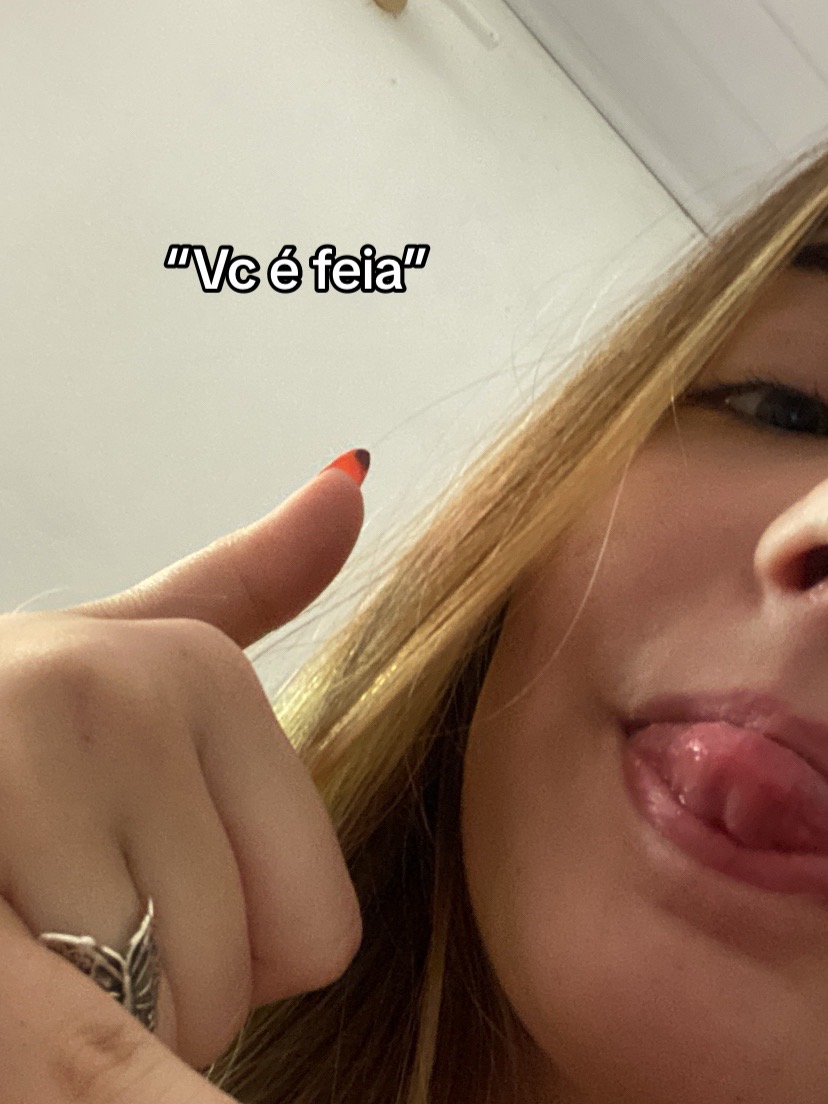 @Emillymazioli