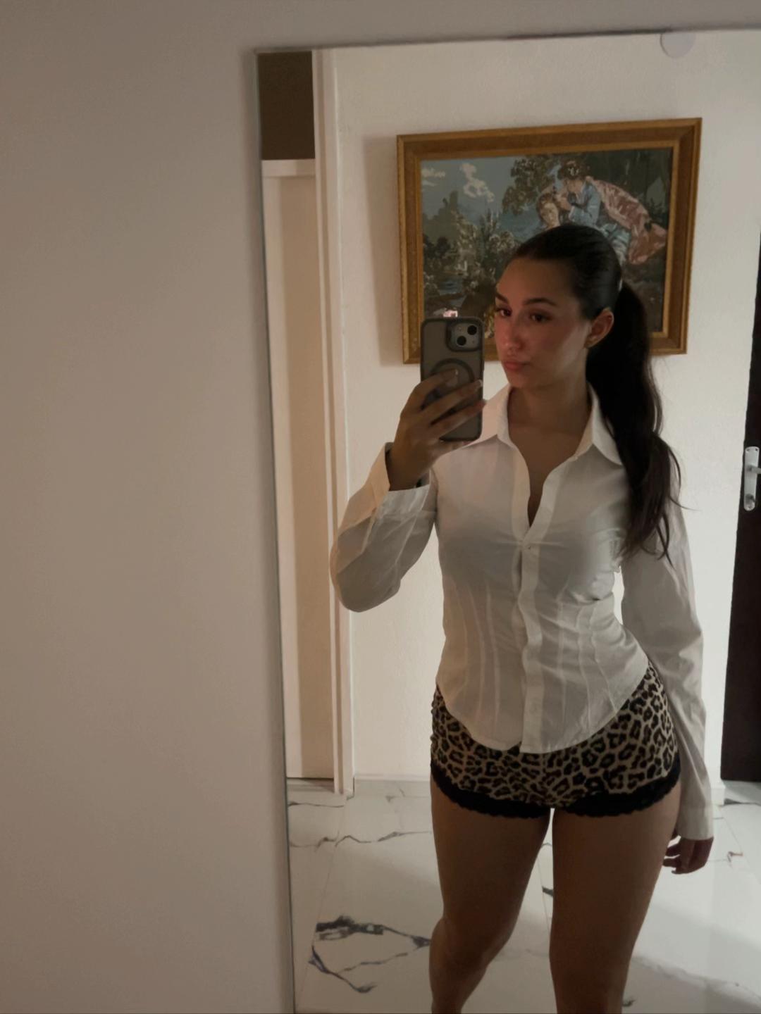 @KT