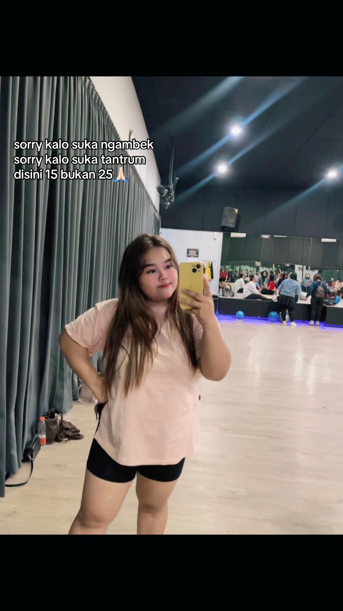 @Ayyuu