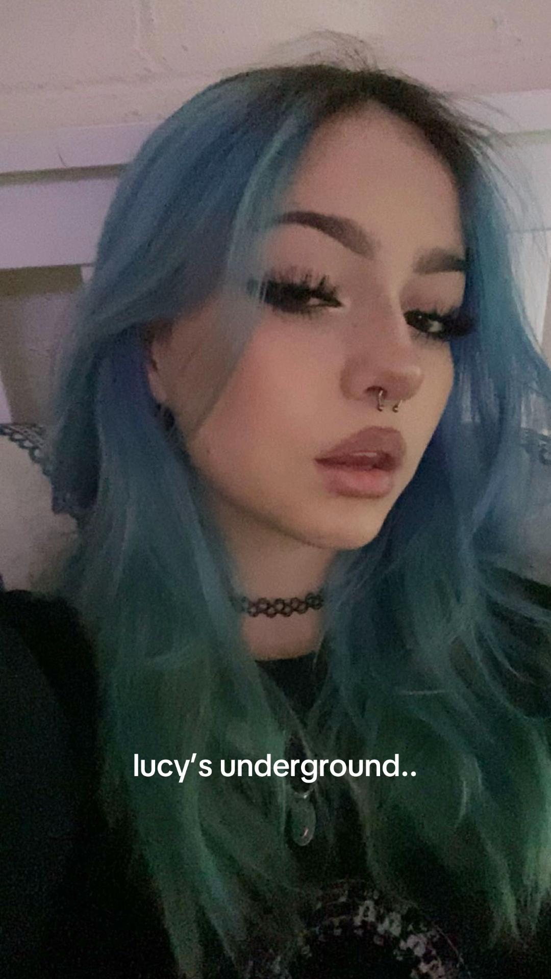 @ava ✨