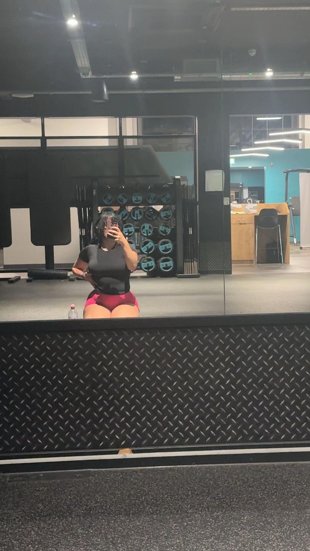 @chloexo055