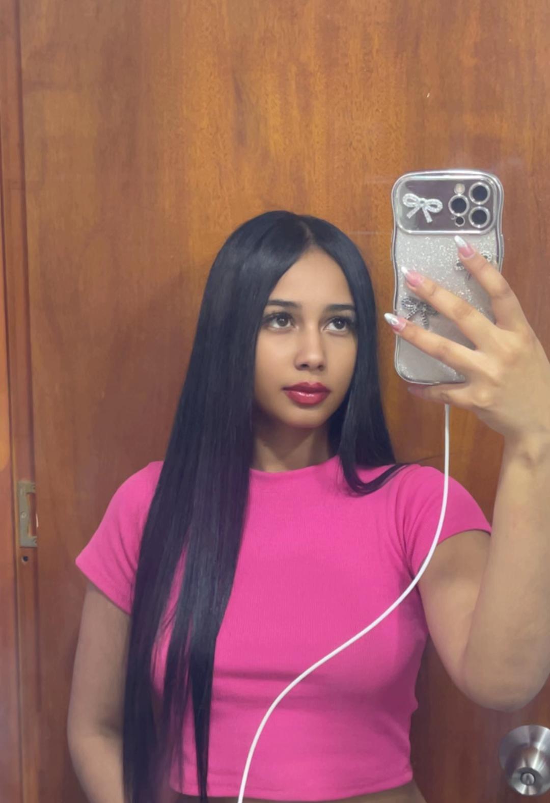 @Lia Alvarez