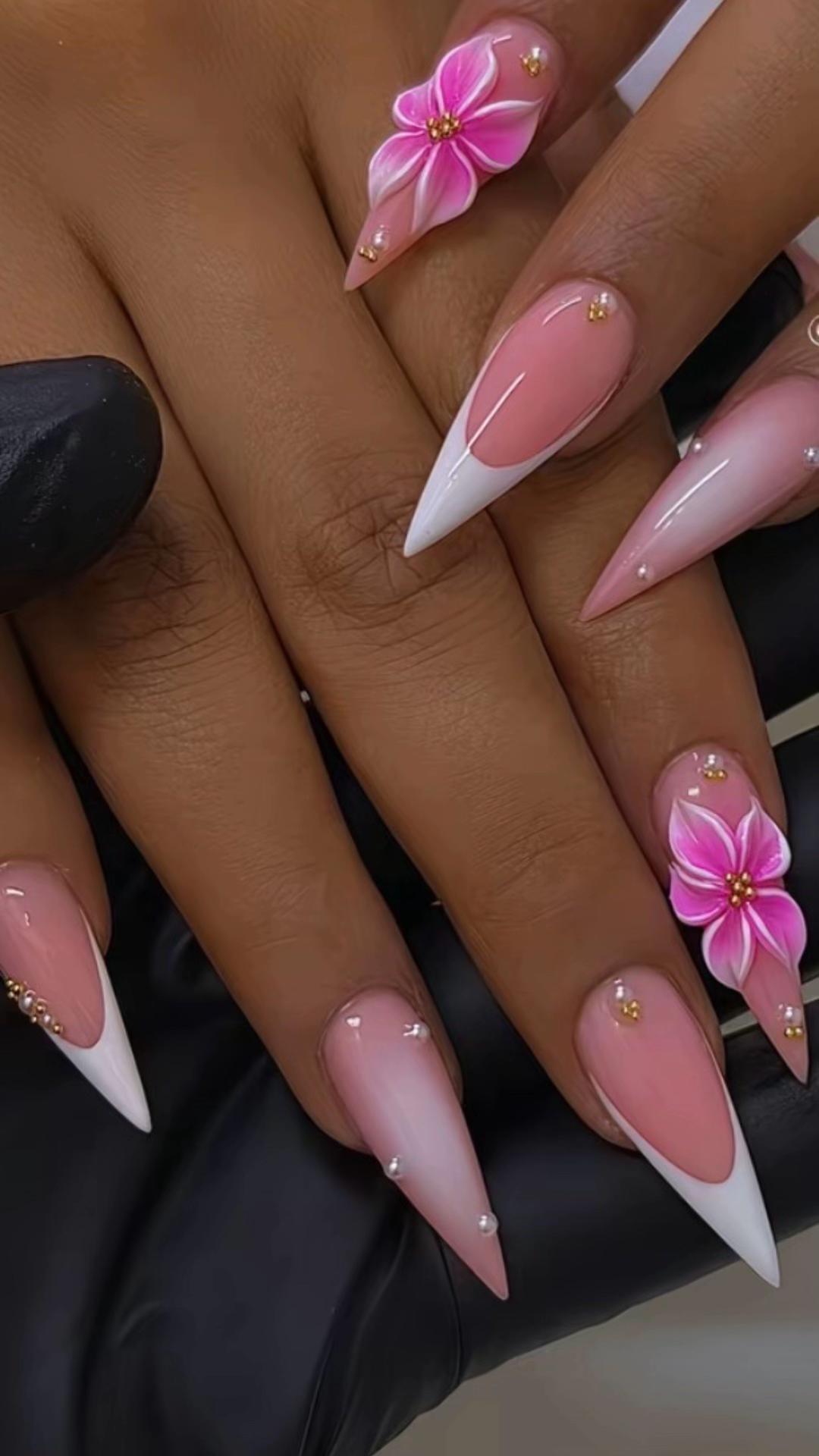 @VIP QUEENS SALON