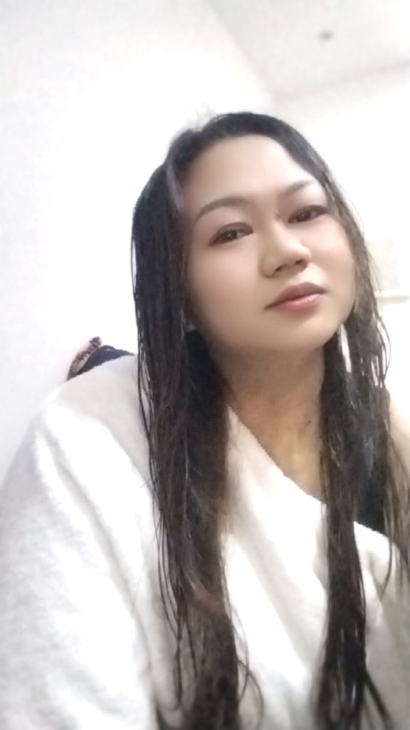 @Queena