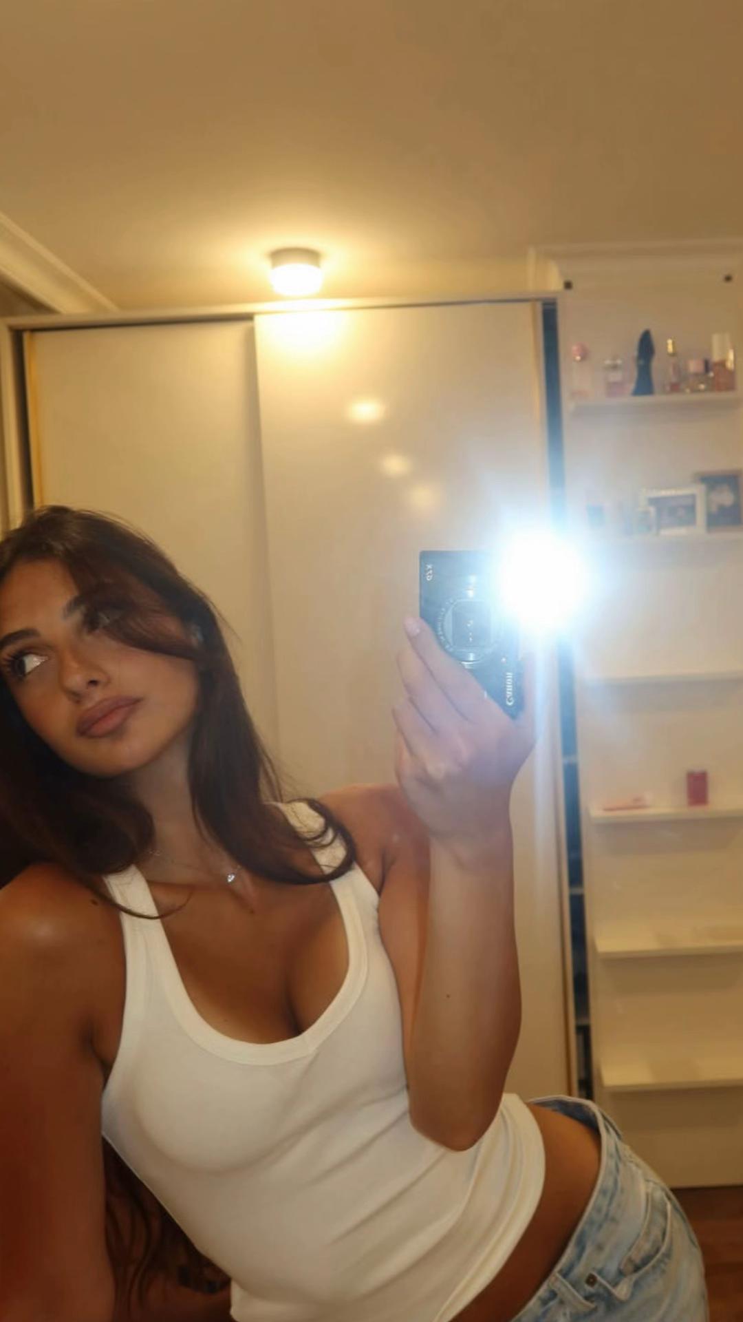 @ninnikosworld