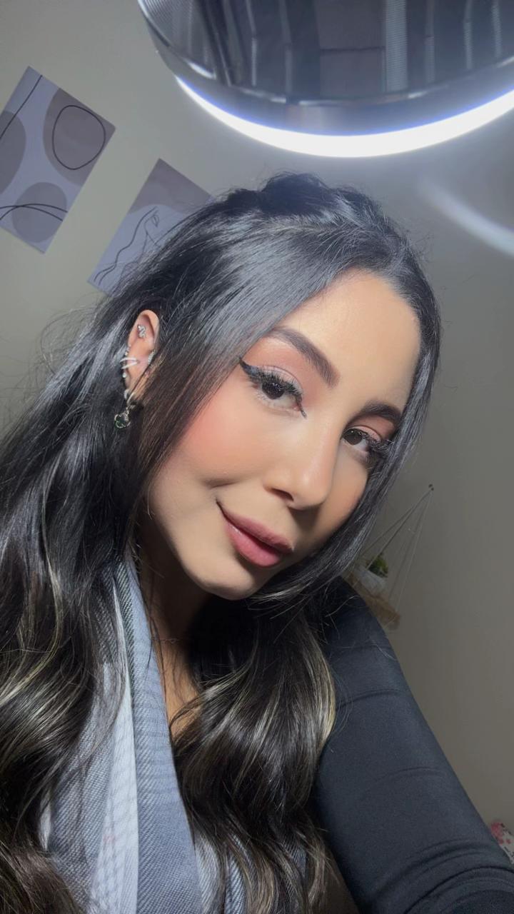 @Livia Fernandes