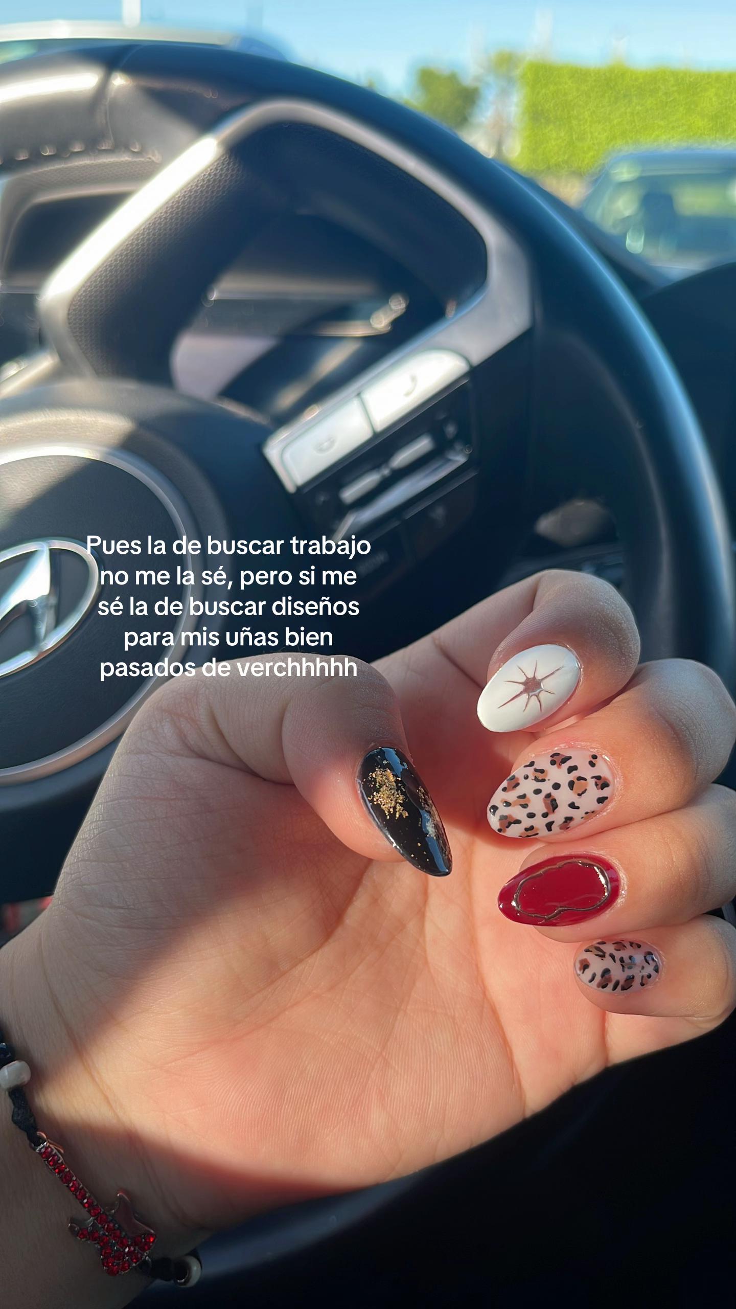 @Pamela Lisette