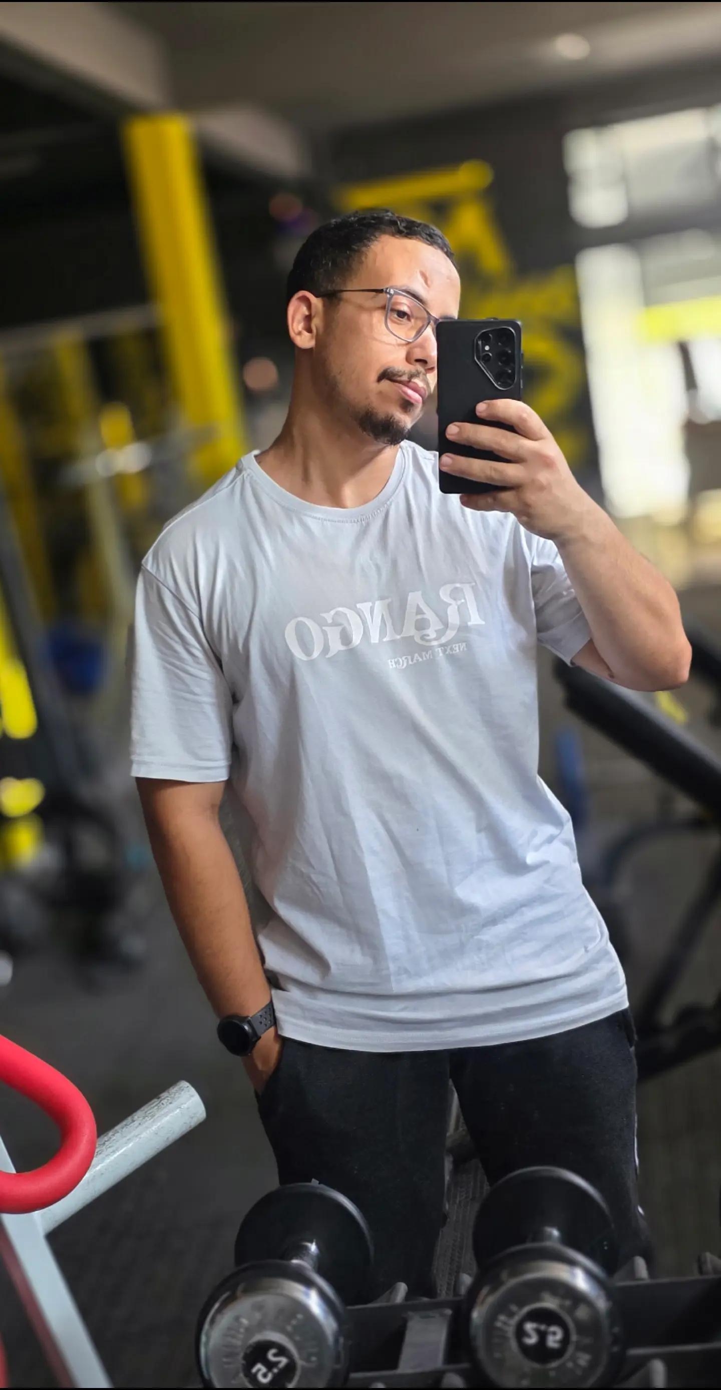 @RanGou
