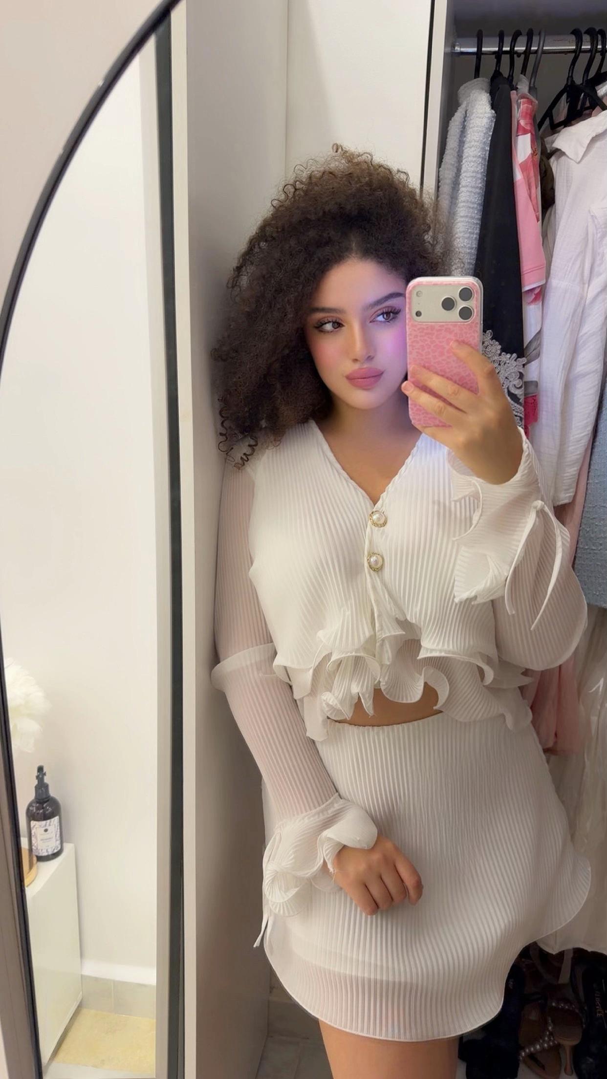 @𝑀𝑒𝓁𝒾𝓈𝓈𝒶
